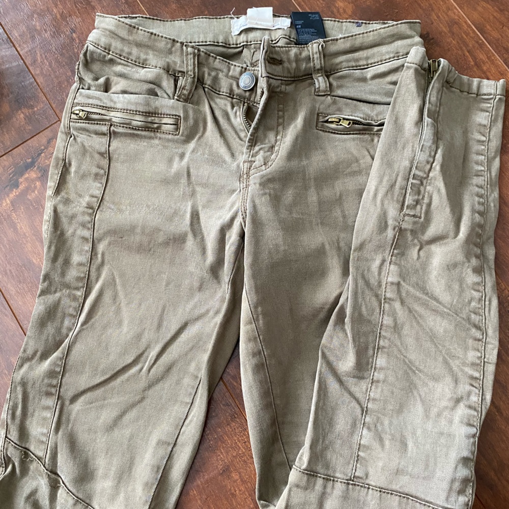 LOGG (H&M) soft light green jeans